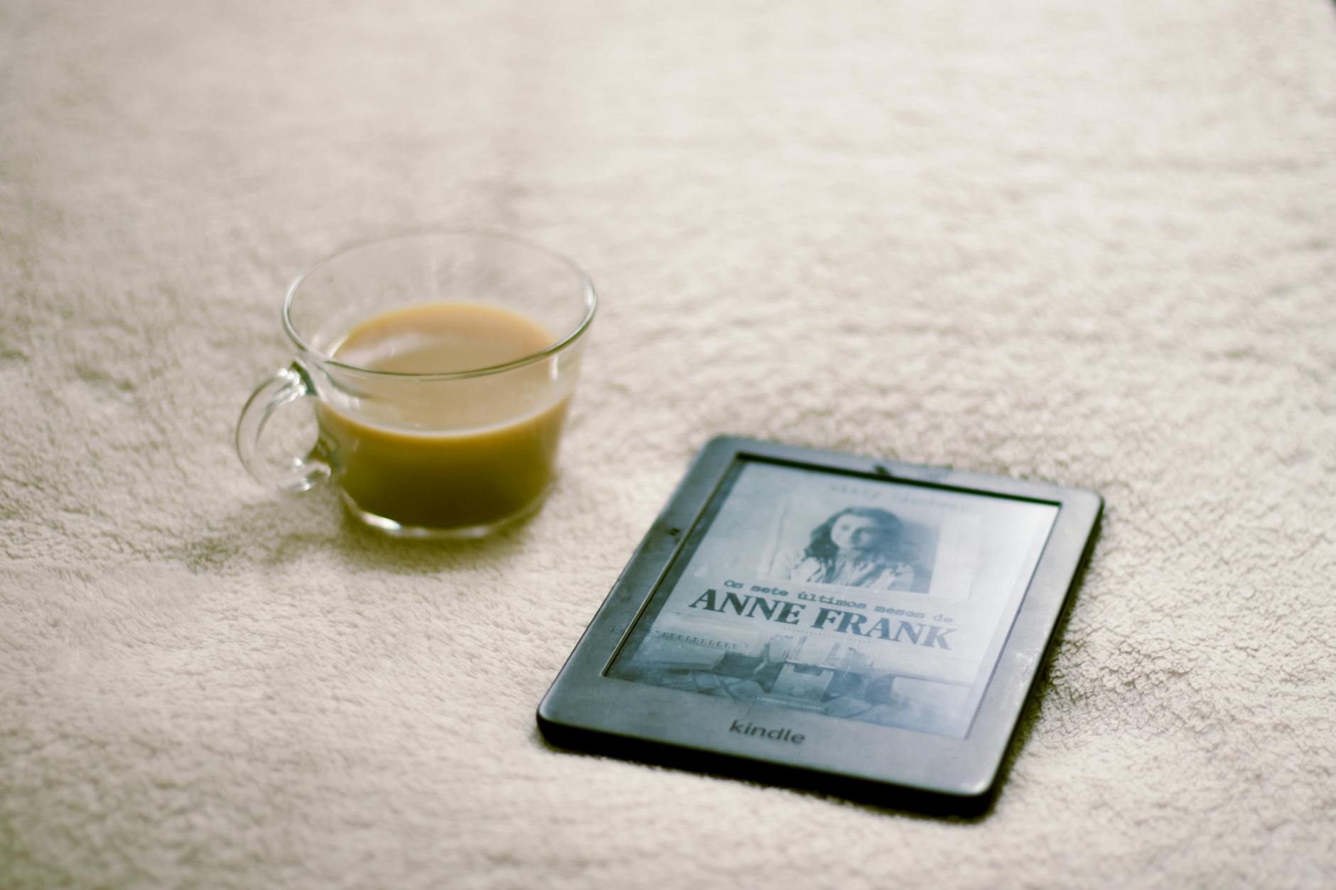 ebook reader and coffee