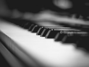 Read more about the article Why Trusting a Professional for Piano Moving Makes Sense