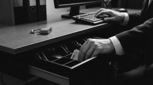 Read more about the article Employee Theft Warning Signs Every Boss Should Know