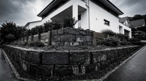 Read more about the article Retaining wall Knoxville TN ideas to protect your home